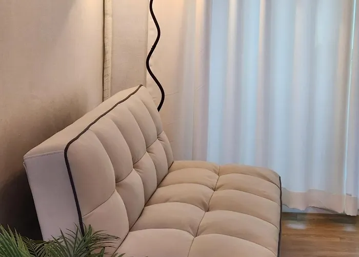 Songjeong Station 7 Minutes On Foot, Gimpo Airport 2 Minutes, Hongdae 25 Minutes, Station 30 Minutes , Luggage Storage, Airport Bus Apartamento Seúl