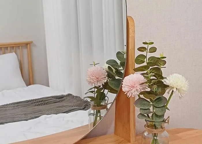 Songjeong Station 7 Minutes On Foot, Gimpo Airport 2 Minutes, Hongdae 25 Minutes, Station 30 Minutes , Luggage Storage, Airport Bus Apartamento Seúl